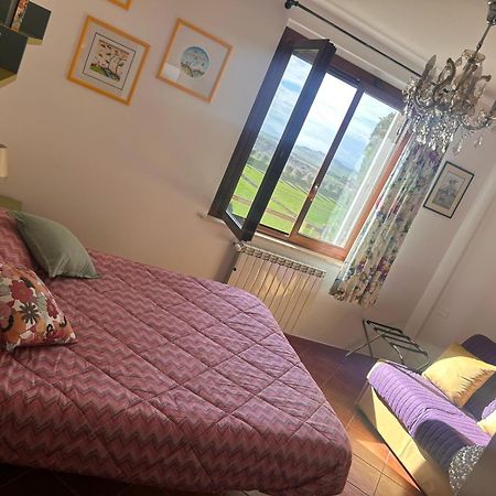 カステルヌオーヴォ・ベラルデンガ Casa Paola Nel Chianti Bed & Breakfast エクステリア 写真
