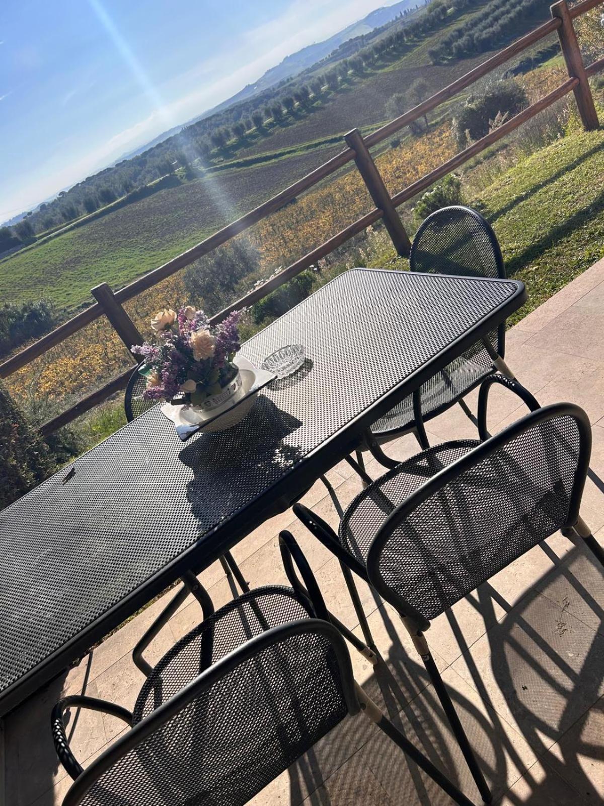 カステルヌオーヴォ・ベラルデンガ Casa Paola Nel Chianti Bed & Breakfast エクステリア 写真